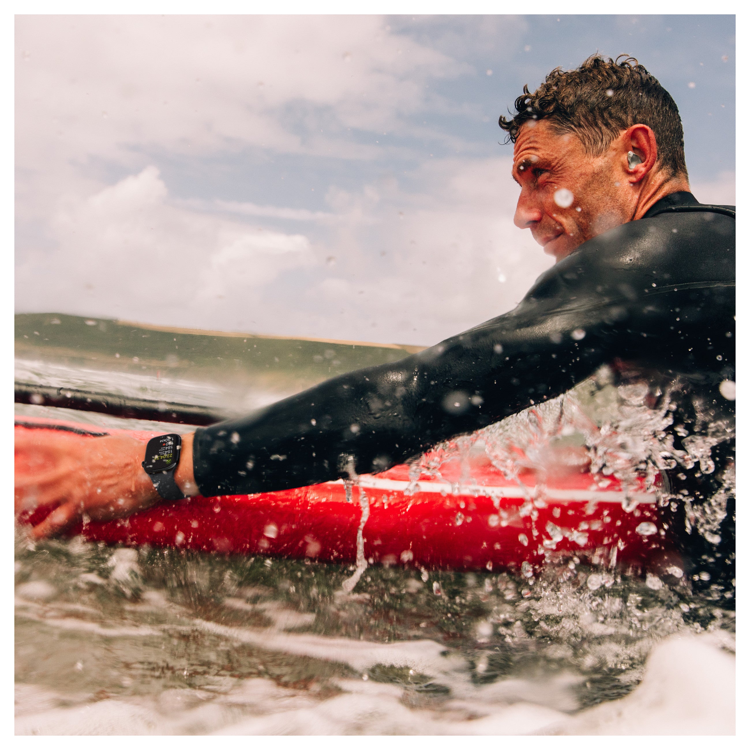 APPLE Watch Series 10 GPS + Cellular 42mm Rose Gold Aluminium Case with Plum Sport Loop