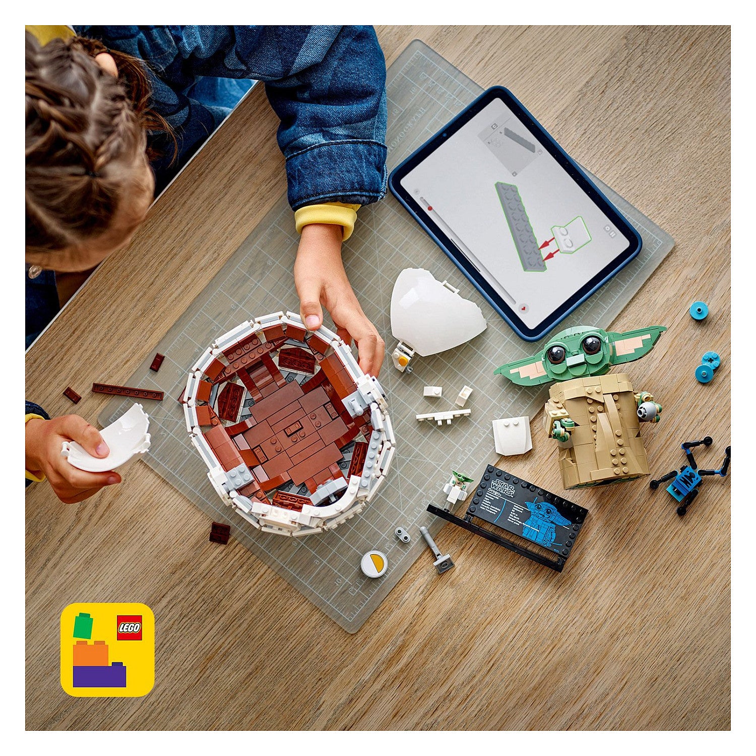 LEGO Star Wars Grogu in seiner Repulsorwiege 75403